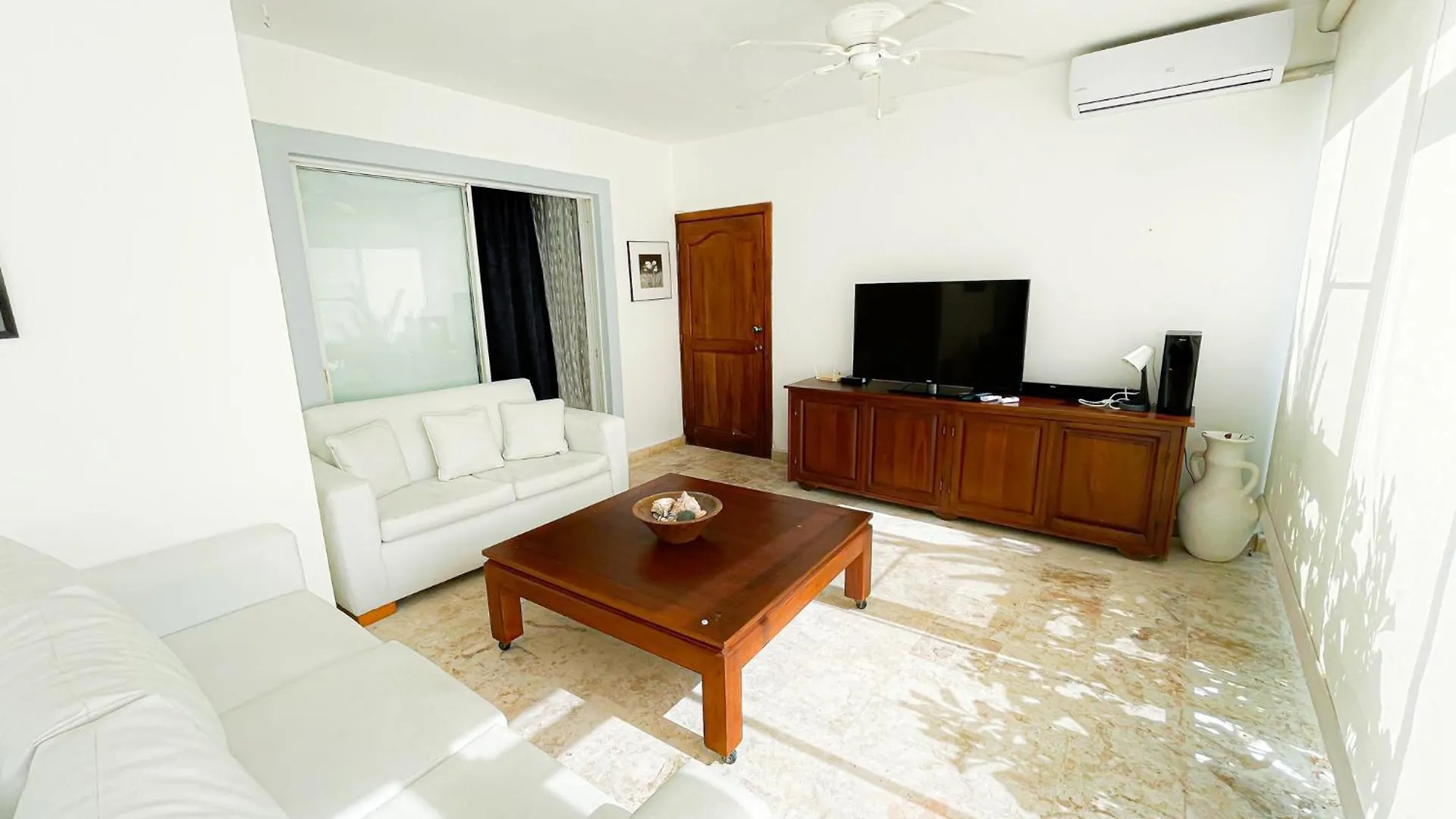 Los Corales Casas Del Mar Ocean & Garden View Hotel Bavaro Beach Club & Spa Punta Cana