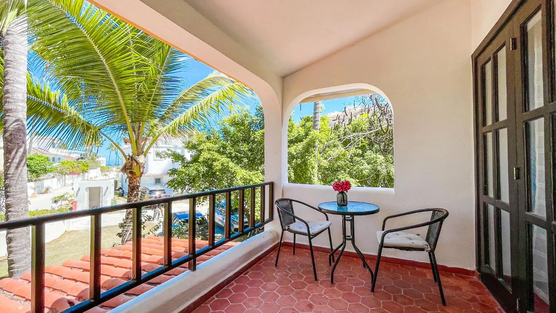 Los Corales Casas Del Mar Ocean & Garden View Hotel Bavaro Beach Club & Spa Punta Cana