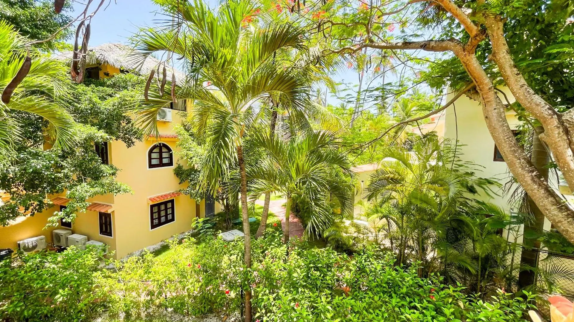Los Corales Casas Del Mar Ocean & Garden View Hotel Bavaro Beach Club & Spa Punta Cana